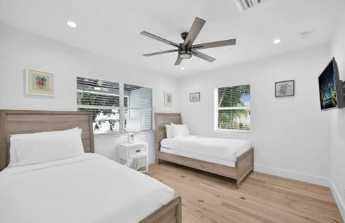 Pool Spa Swingset Makeover in Progress - Foto 7