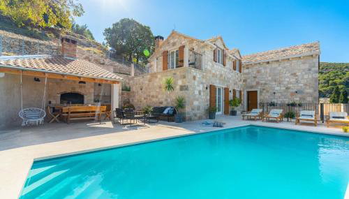 Villa Ani! Traditional and luxurious 4-bedroom villa with heated pool and sea views - Foto 5