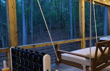 Lux Blue Ridge Cabin, Hot tub, Swing, PingPong! - Foto 4