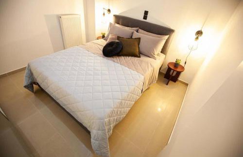 Kalafatis Downtown Apartment - Photo 16