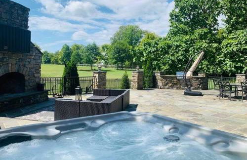 Beautiful Equestrian Estate home w/ Hot Tub! - Foto 9