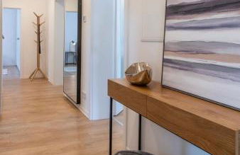 Stilvolles City-Apartment I WLAN l Küche I Zentral I 8P - Foto 16