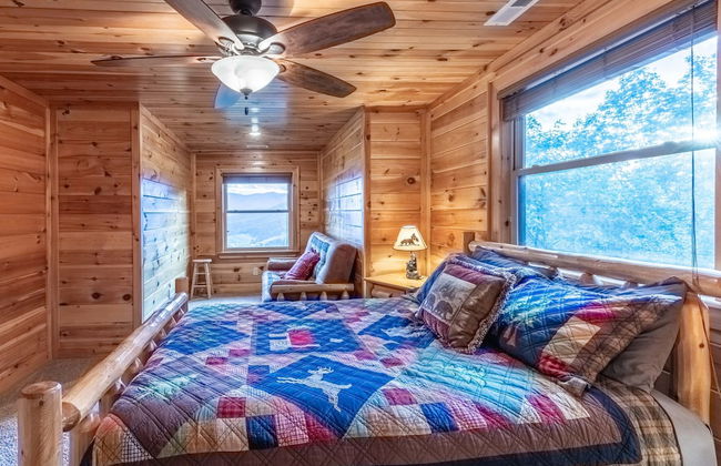 Luxury 4200 Sqft Log Cabin on 50 Acres Sleeps 16 - Foto 33