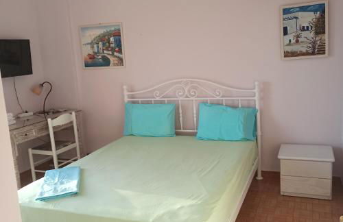 Plagia's Sunset Apartments - Photo 59