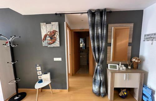 Bonito apartamento con gran terraza y piscina comunitaria AV-08 - Foto 12