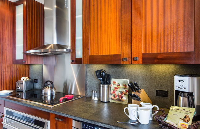 Two-bedroom Villas at Ko Olina Beach Villas Resort - Photo 23