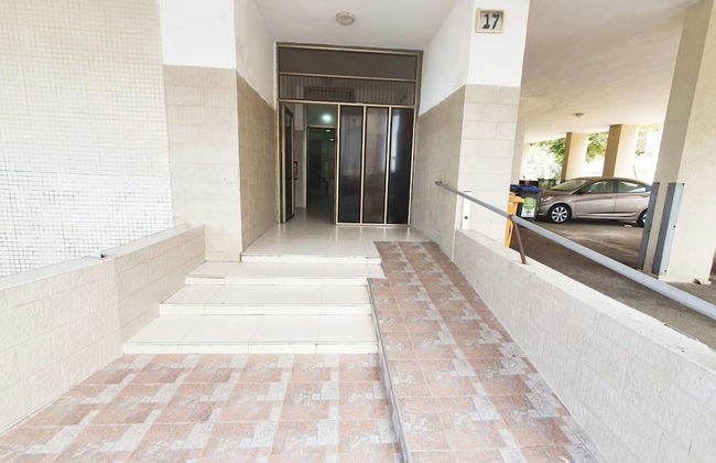 Masaryk Musk in Bat Yam - Foto 20