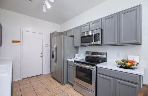 Stylish Home Phoenix - Low Rates NOW! - Foto 4