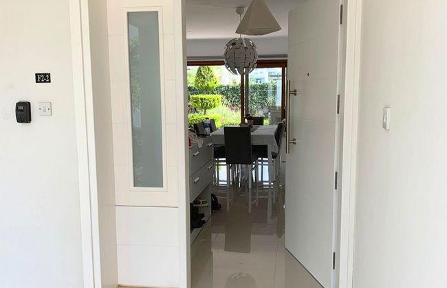 Highly Comfortable Family-friendly Apartment in Lovely Area - Foto 13