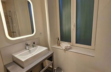 Genas Azieu - Le Chalet, La Bastide, Le Loft, Le Mas et la Paillote - Foto 53