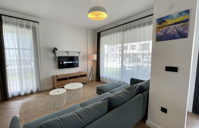 OlivAparts - Photo 40