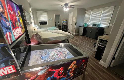 Modern 3BR Home near Raleigh and RTP, EV Charger and Arcade - Foto 17