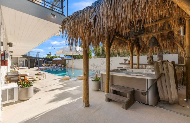 The Maya - Entire Hotel Buyout - Private Gym - Private Game Room - Private Living Area - Foto 29