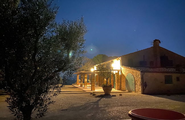 Tuscan Farm Home Retreat - Foto 1