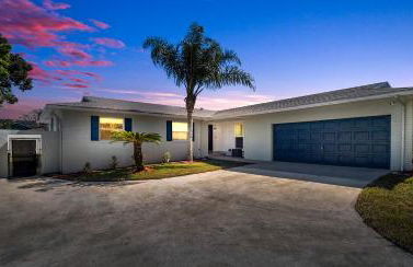 Relax in Lakeland Home, Swim, Pool, Arcade LegoLand, Disney, Bush Garden - Foto 1