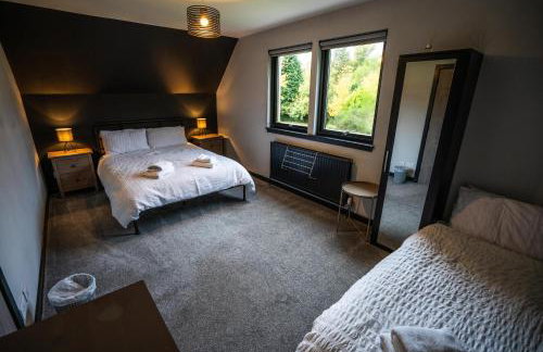 FAMILY FRIENDLY, HOT TUB, Fire Pit, Spacious & Modern - Foto 48