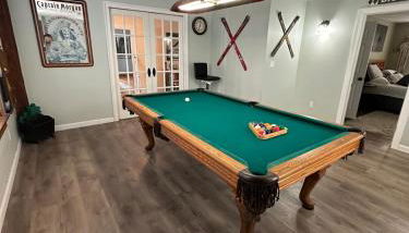 3,000 Sq Ft Historic Colonial Minutes from Okemo with Direct VAST Trail Access - Foto 2