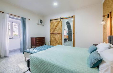 Castanheiro's Place - Photo 21