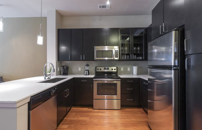 Luxury Med Center Fully Equipped King Sized Bed Condos - Foto 32