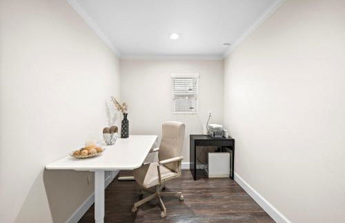 Pool Stay Near DT, Heights WiFi Games Yard BBQ - Foto 5