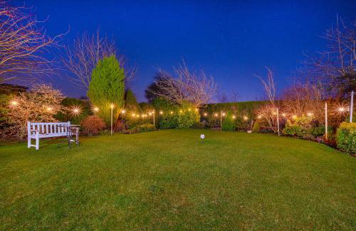 -CH- Stylish & Relaxed Stay,Free Parking,Free WiFi - Foto 11