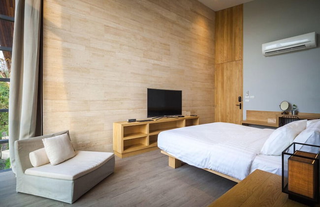 MUTHI MAYA Forest Pool Villa Resort - Photo 17