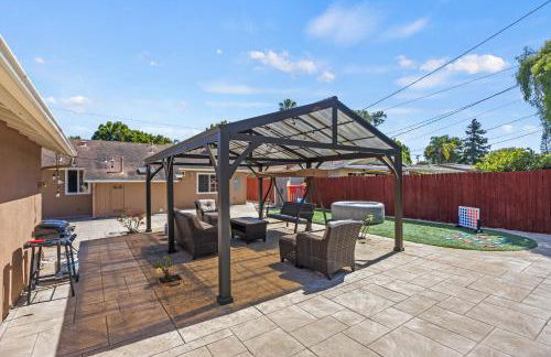 Coastal Home Near UCSB & Airport, Hot Tub, King Beds, Fast Wifi, Sleeps 6 - Foto 35