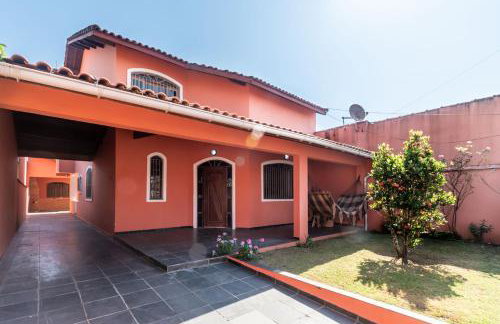 Itanhaém Casa ampla com piscina e churrasqueira a 300m da praia - Foto 9