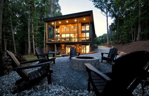 Luxury Mountain Retreat with Hot Tub Near Lake Hartwell & Clemson, SC - Foto 13