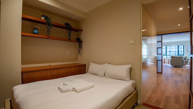 Elegant 4B 2B Unit in Melbourne CBD w/ Parking! - Foto 4, Habitación