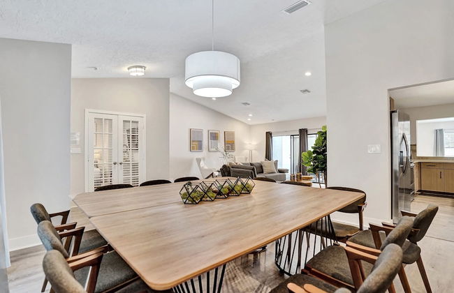 7 Br Home with Pool Gameroom & Soccer - Foto 42