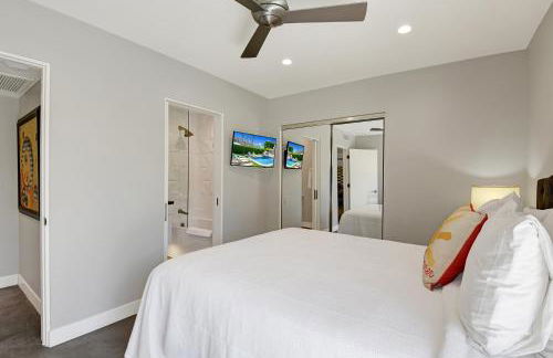 Ultra-Luxury- Resort Style Private Compound-Close to Everything- 3BD/2.5BA - Foto 33