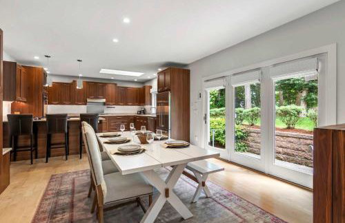 Family Friendly Home Mins to Beach and Downtown - Photo 5