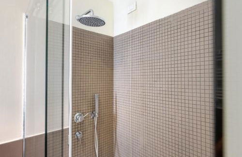 Hostdomus - Lagrange Luxury Apartment - Photo 41