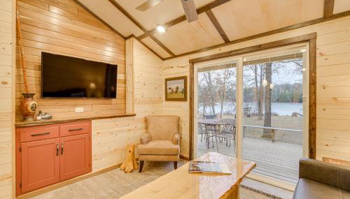 Minong Flowage Cabin with Fire Pit and Dock! - Foto 3