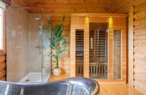 Hunters Lodge - Photo 4