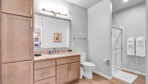 Univ Research Park - Free Underground Parking and Pool - Foto 5