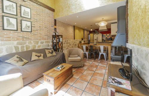 El Palomar De La Cuesta - Photo 1