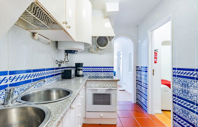 Duque's Cozy Retreat at Historical Lisbon - Foto 28