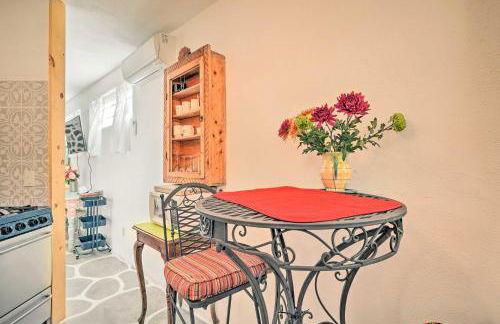 Quirky Santa Cruz Studio with Shared Courtyard! - Foto 15