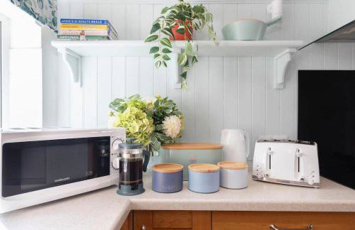 Beautiful Danford House & Lodge with Hot Tub - Foto 27