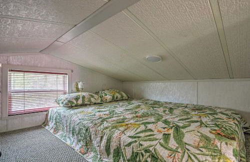 Middle Bass Resort Villa with Grill and Deck! - Foto 18