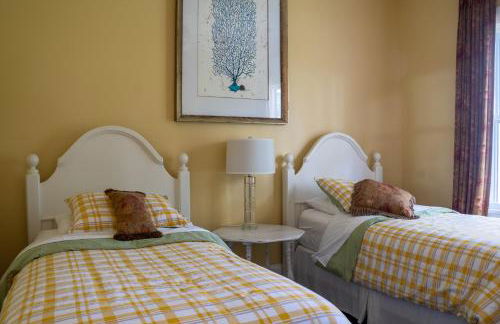 Magnolia Court Suites - Photo 35