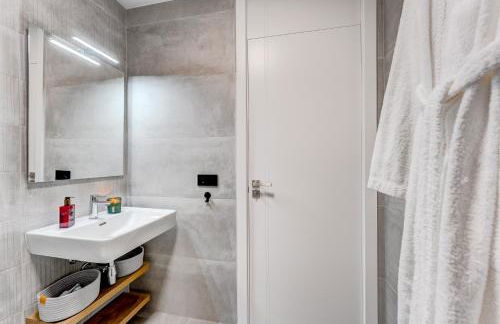 Modern new apartment Las Terrazas de Costa Adeje. Heated pool, big terrace and private parking - Foto 32