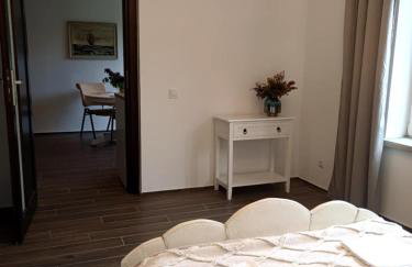 Czerwone drzwi - Foto 8