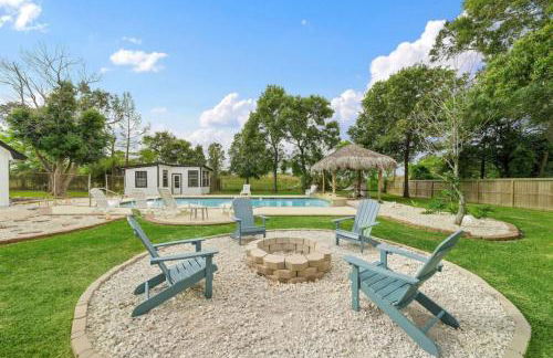 Sprawling estate with private pool and game room and guest house - Foto 4