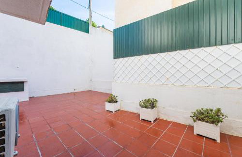 Lovely Estoril Corner near Beach, Casino & train - Foto 18