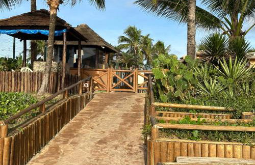 Flat Guarajuba 4 quartos térreo à Beira Mar - pé na areia - governança com arrumadeira e Wi Fi inclusos - Foto 44