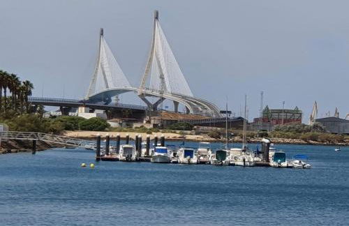 Maravilloso apartamento junto al mar a 5 km Cadiz - Foto 30