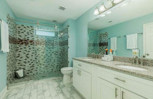 Galveston Bay Views and Pier! San Leon Gulf Getaway - Foto 15